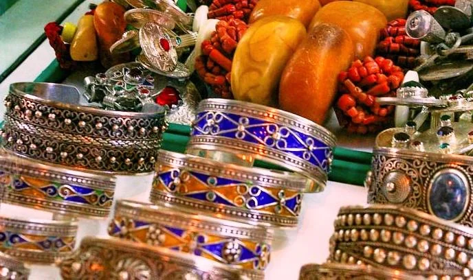 الصياغة الفضية بتيزنيت.. تراث ثقافي يتحدى الزمن ويصنع المستقبل